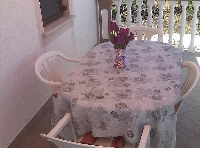 Apartment Borosa Vir